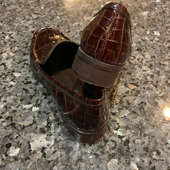 Franco Sarto shufflers - Picture 4 of 8